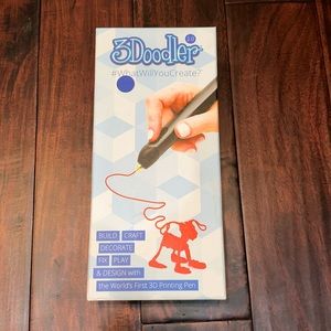 3D Doodler with extra plastic